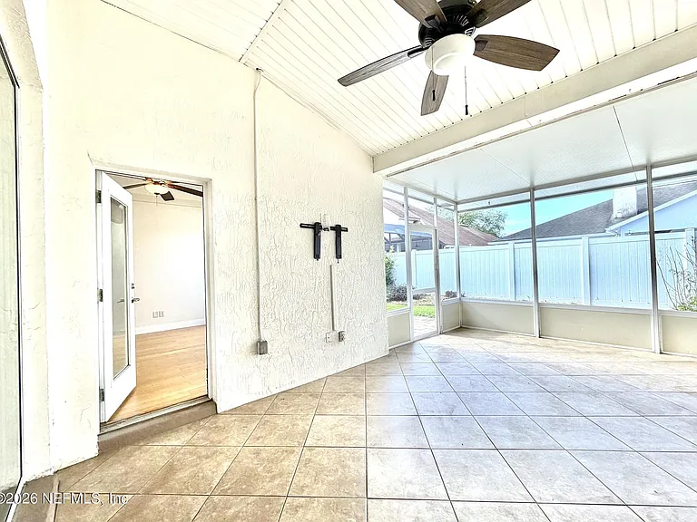 12962 Brians Creek Dr — Photo 38