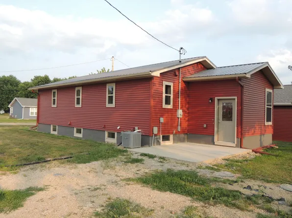 110 Walnut St, Taopi, MN 55977