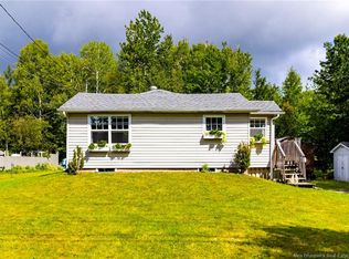 206 Claudie Rd, Fredericton, NB E3G 7T7
