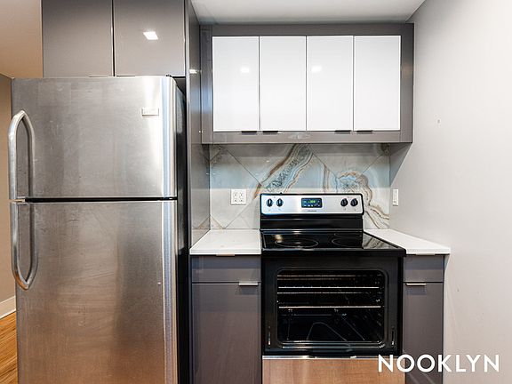 3rd image of 115 Erasmus St #16