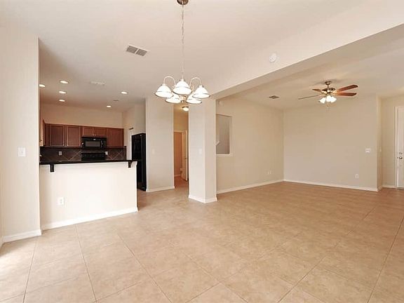 5th image of 9525 Simeon Dr