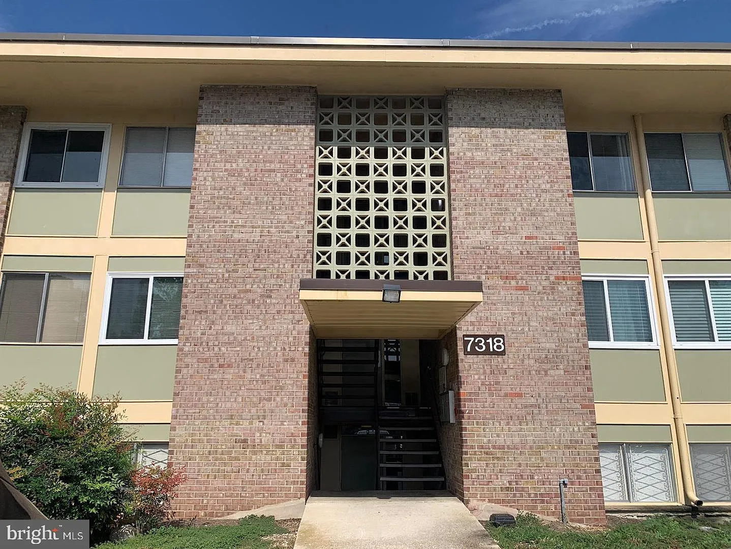 1 bed, 1.0 bath, 664 sqft, $1,550 — Photo 1