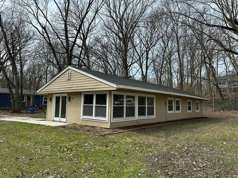 1st image of 4609 Bear Ln