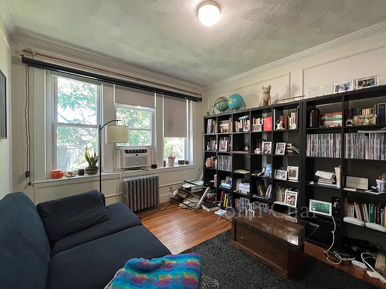 4 Vinal St #6 — Photo 3