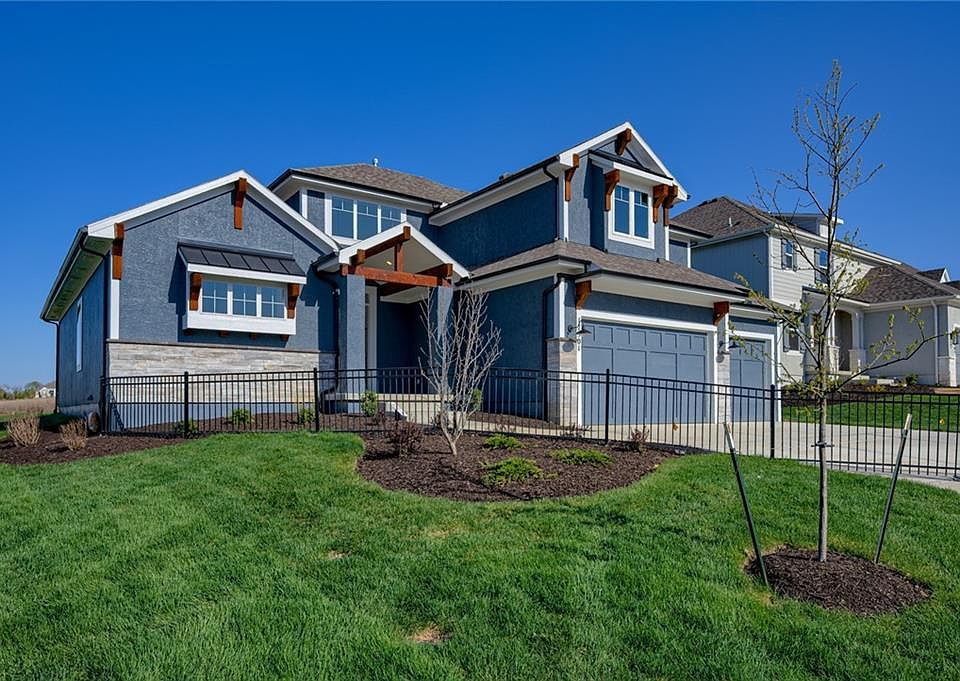 17901 Manor St, Stilwell, KS 66085 MLS 2424678 Zillow