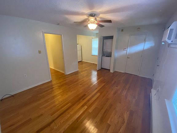 4th image of 2000-2018 Jersey Ave #2012C