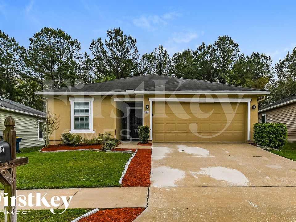 1st image of 12178 Alexandra Dr
