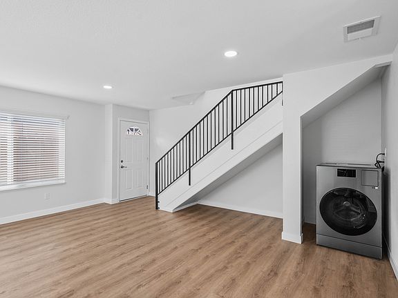 2nd image of 4178 40th St APT 3