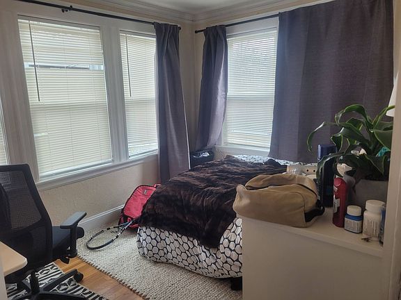 3rd image of 232 Lake St #2