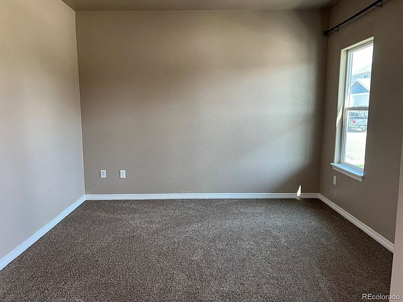 2nd image of 4690 Binfield Dr
