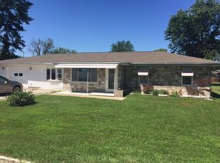 824 W Niblack Rd, Vincennes, IN 47591