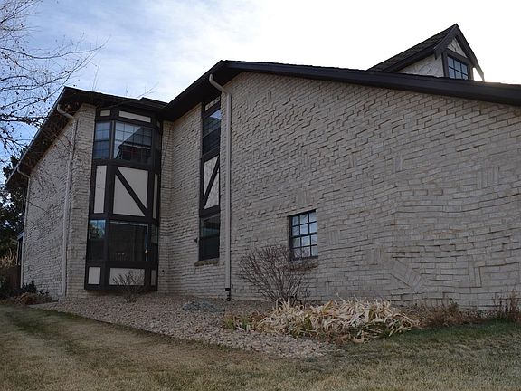 2nd image of 4250 S Olive St APT 101