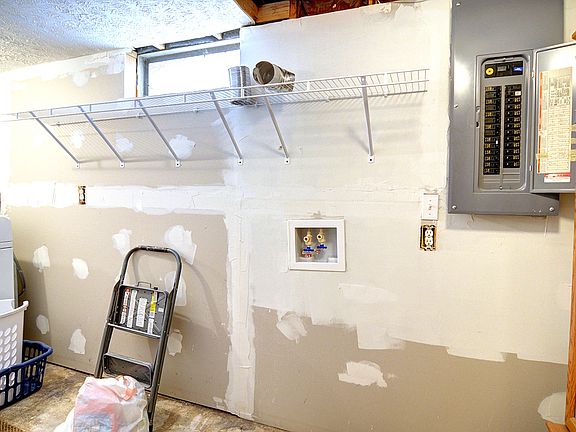 2nd image of 4848 Bonnieview Ave