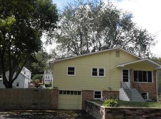 36 Atwood St, West Warwick, RI 02893