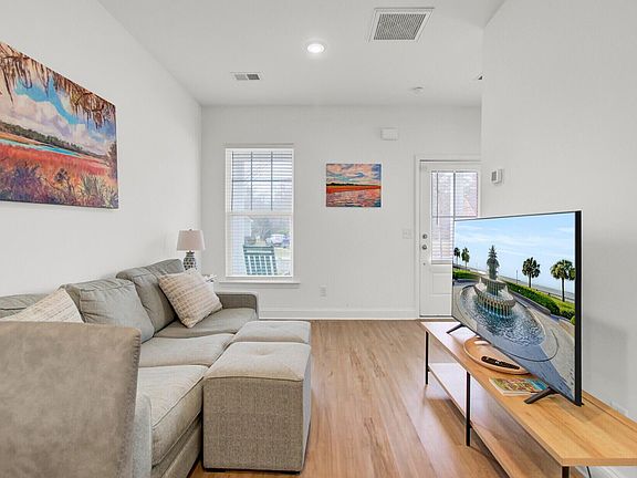 5th image of 1531 Foster Creek Rd