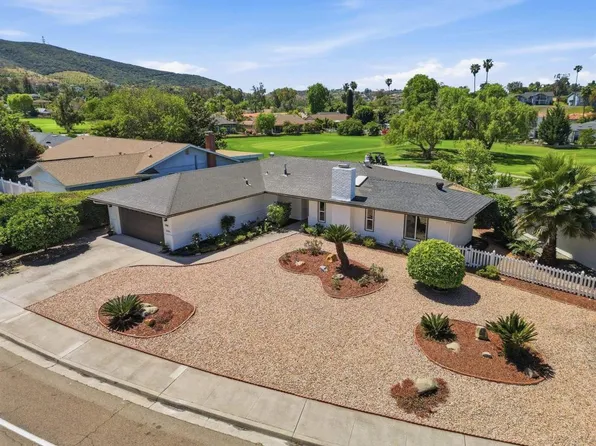 944 La Sombra Dr, San Marcos, CA 92078