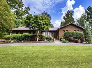 2134 Asbury Rd, Knoxville, TN 37914