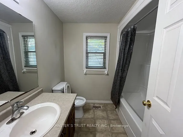 256 Bridlewreath St — Photo 5