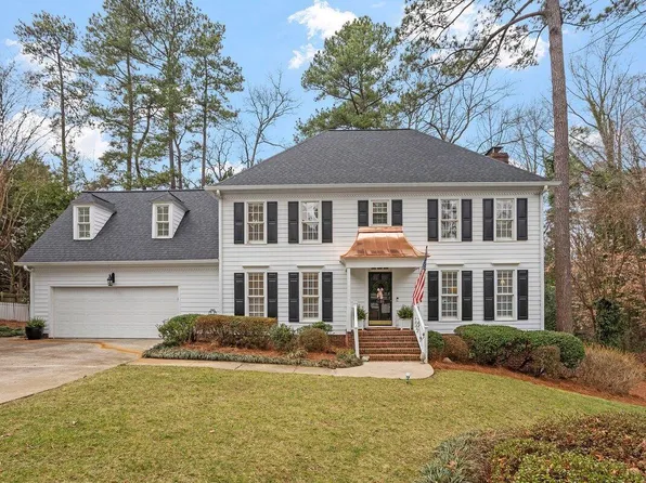 6128 Chowning Ct, Raleigh, NC 27612