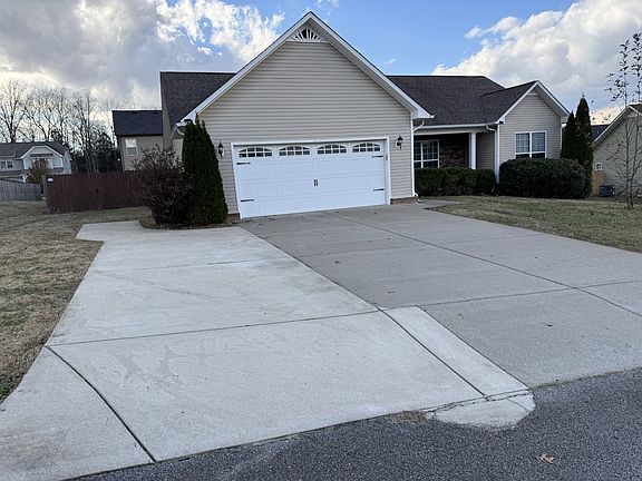 3rd image of 3007 Dove Ct S
