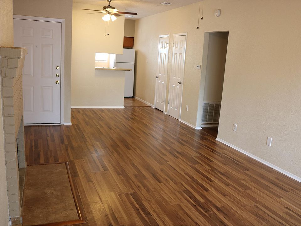 1st image of 2503 W Slaughter Ln APT C