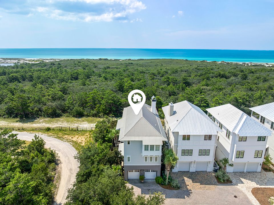 153 Cypress Drive - corner lot, lots of privacy