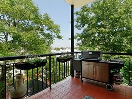 Rented by Corcoran | media 49