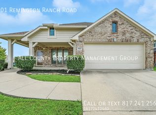 901 Remington Ranch Rd, Mansfield, TX 76063
