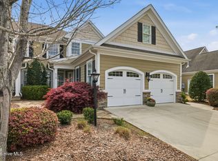 513 Cottage Ln, Southern Pines, NC 28387