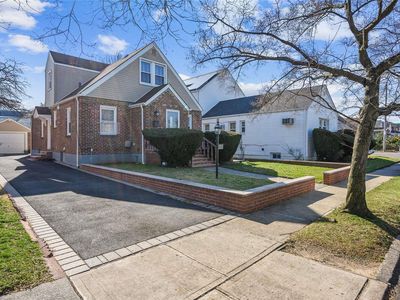 117-47 220th Street, Cambria Heights, NY, 11411