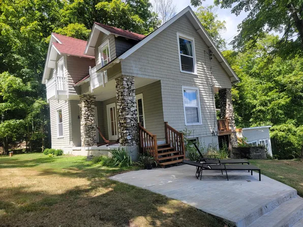 364 Red Top Rd, Highland, NY 12528