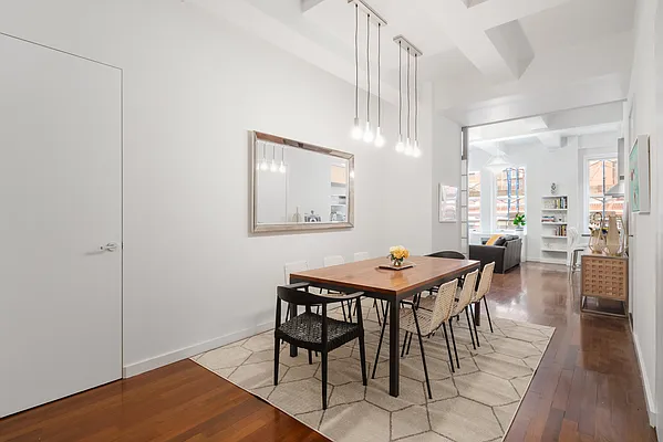 Sold by Compass | media 5