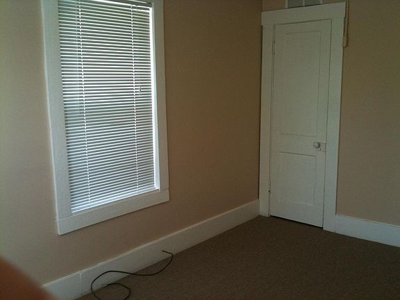 3rd image of 503 Wainwright Ave #2