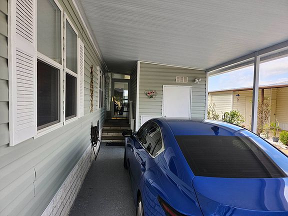 4th image of 10923 Aztec Ave