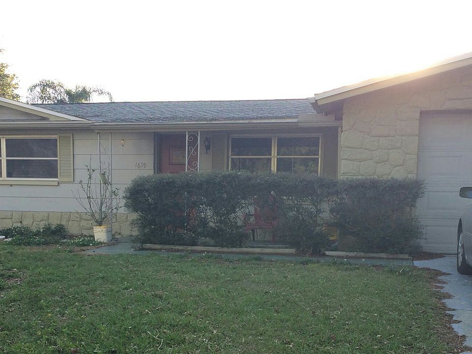 1st image of 1619 Debonair Dr