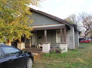 321 N Echo St, Holdenville, OK 74848