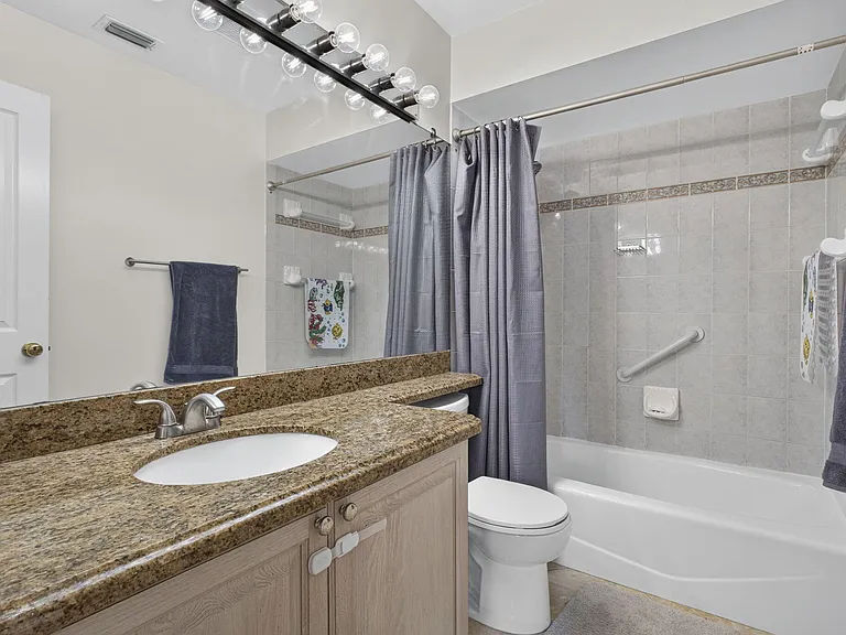 4361 Fushia Cir N — Photo 17