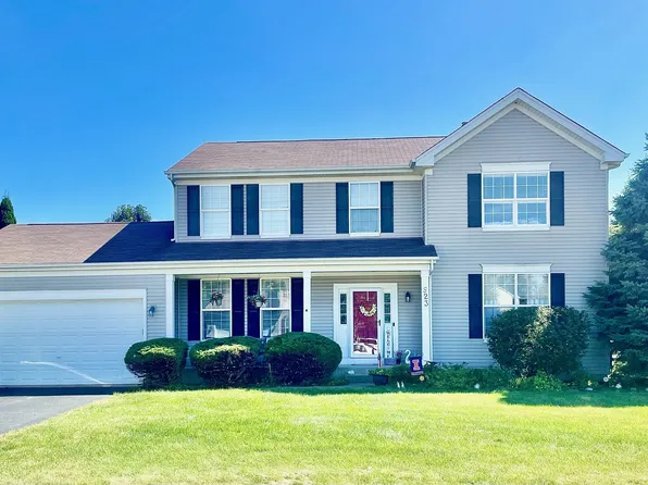 923 Limerick Ln, McHenry, IL 60050