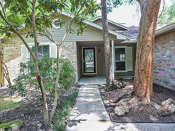 5th image of 2806 Parkwood Manor Dr