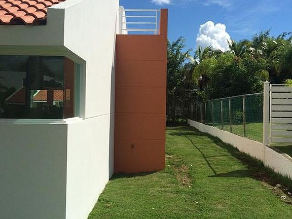 3rd image of 29 Calle Yerbabuena