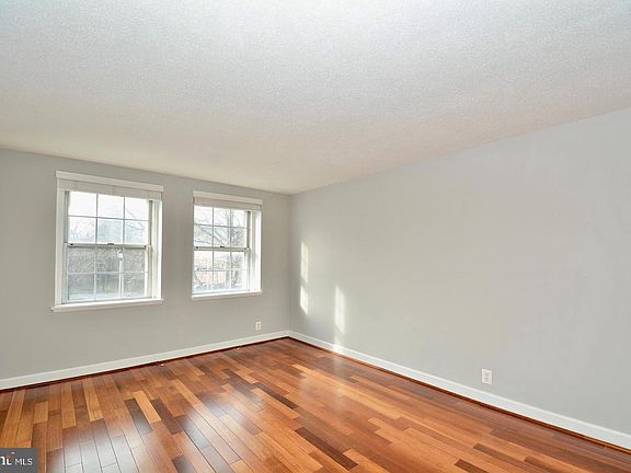 3rd image of 4815 31st St S #2