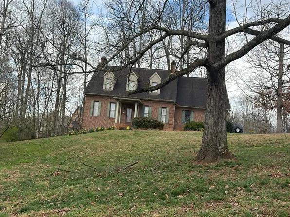 5847 Larch Cir, Morristown, TN 37814