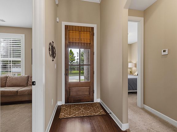 4th image of 50 Arabella Cir