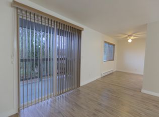 22819 15th Ave SE APT 2, Bothell, WA 98021