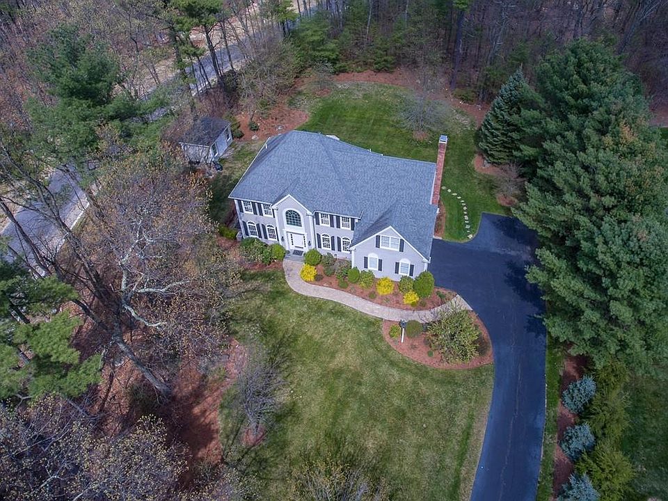 2nd image of 1 Wedgewood Dr