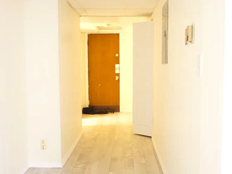 17 Glenville Ave #15 — Photo 16