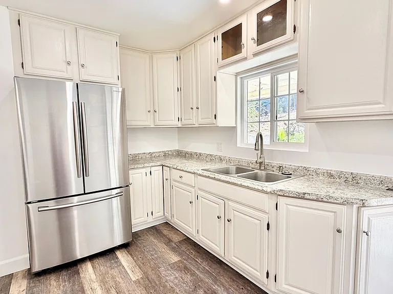 1280 Alturas Rd — Photo 10