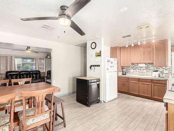 5th image of 3736 W HAZELWOOD Street