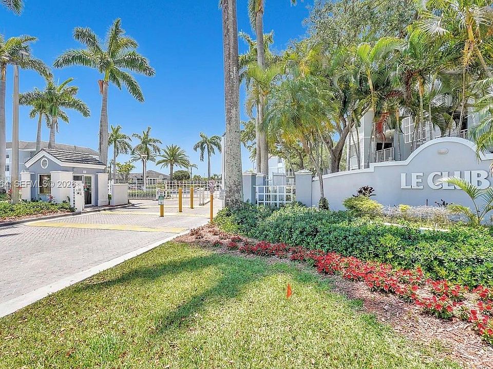 1st image of 8580 SW 212th St APT 303