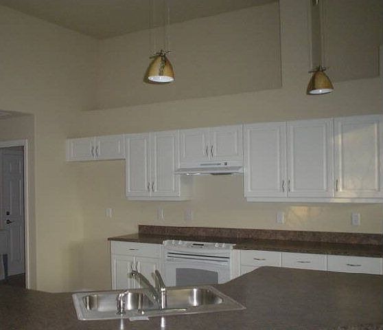 2nd image of 13 Post View Dr